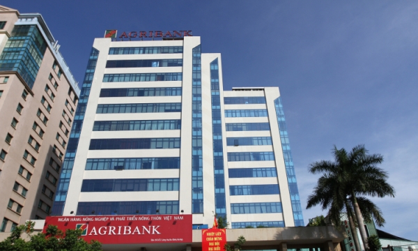 Agribank lọt vào TOP 10 Ngân hàng thương mại Việt Nam uy tín năm 2017